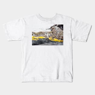 Black-crowned night heron in ocean Kids T-Shirt